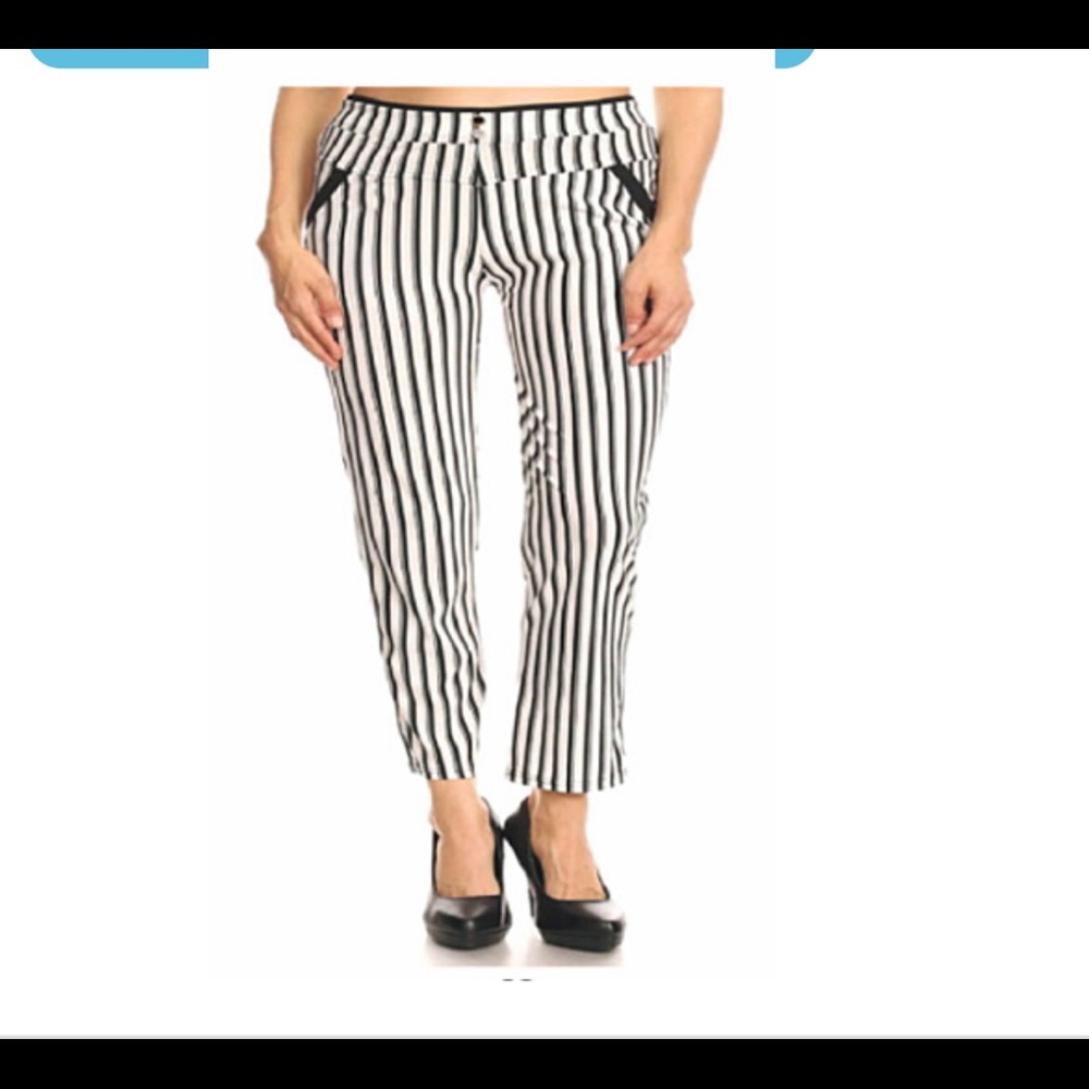 2X ankle length pants white with black stripes